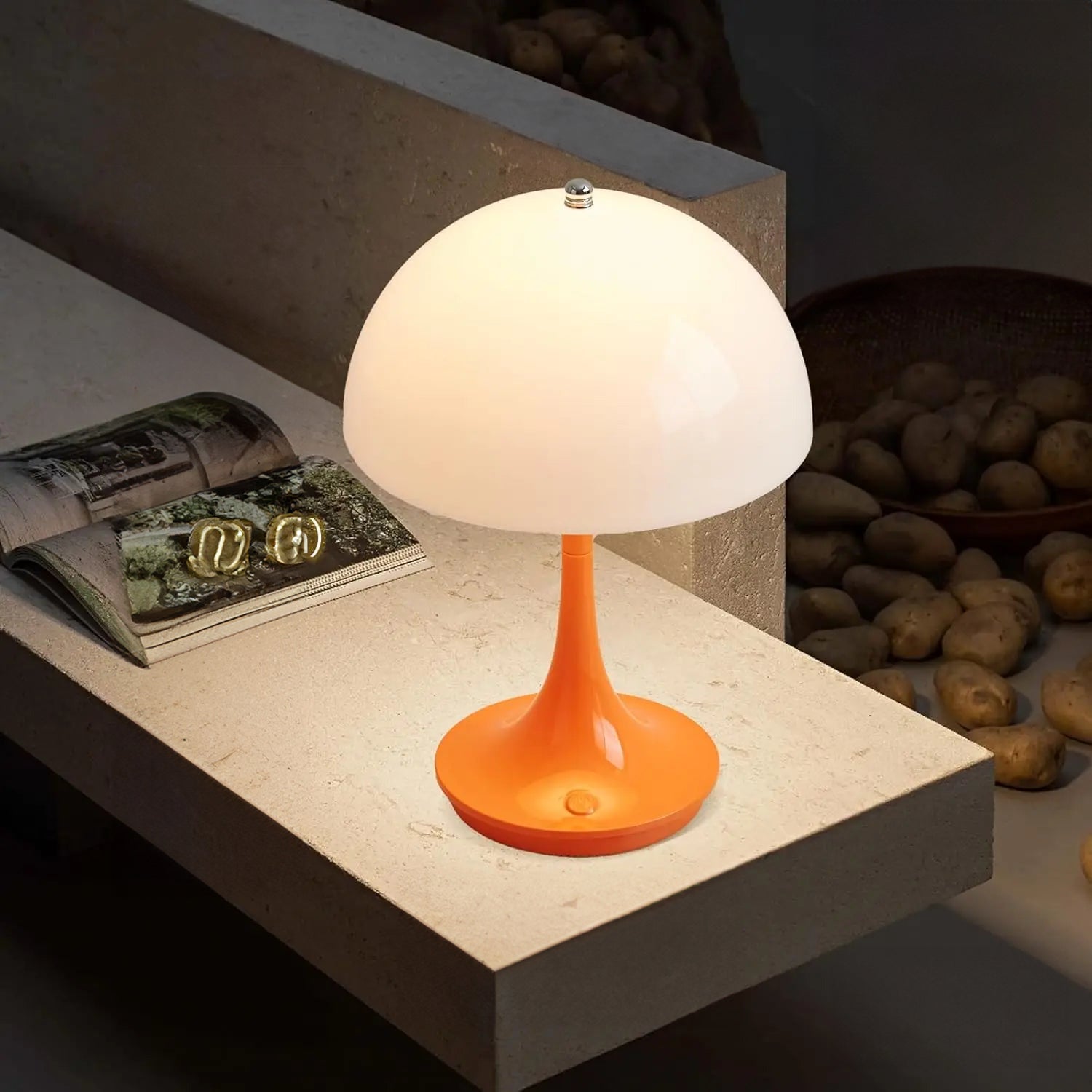 Kantarell - Scandinavian Table Lamp