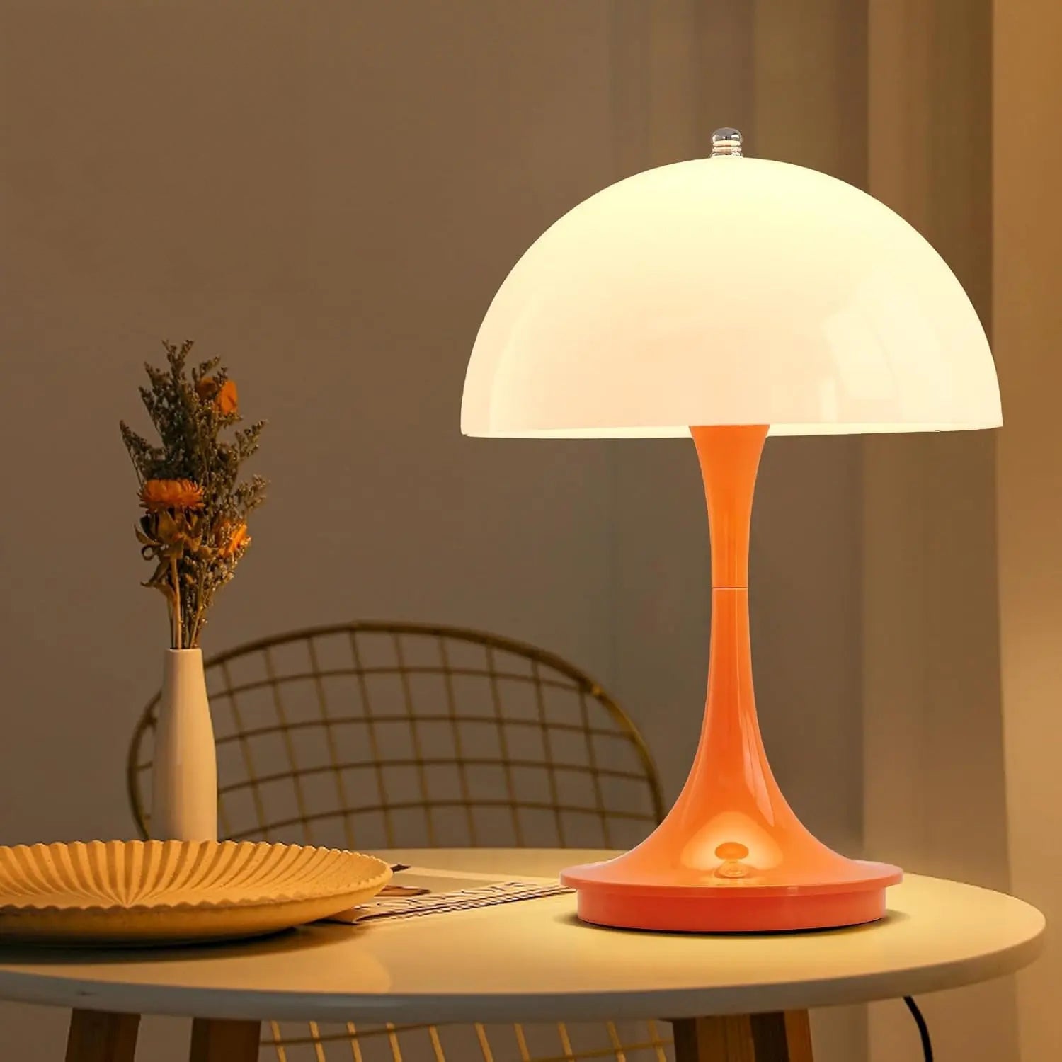 Kantarell - Scandinavian Table Lamp