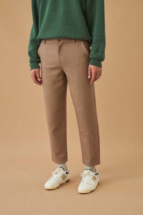Dogtooth Woven Cropped Trousers in Mocha – Stylish Heavyweight Fabric for Autumn Fashion 0