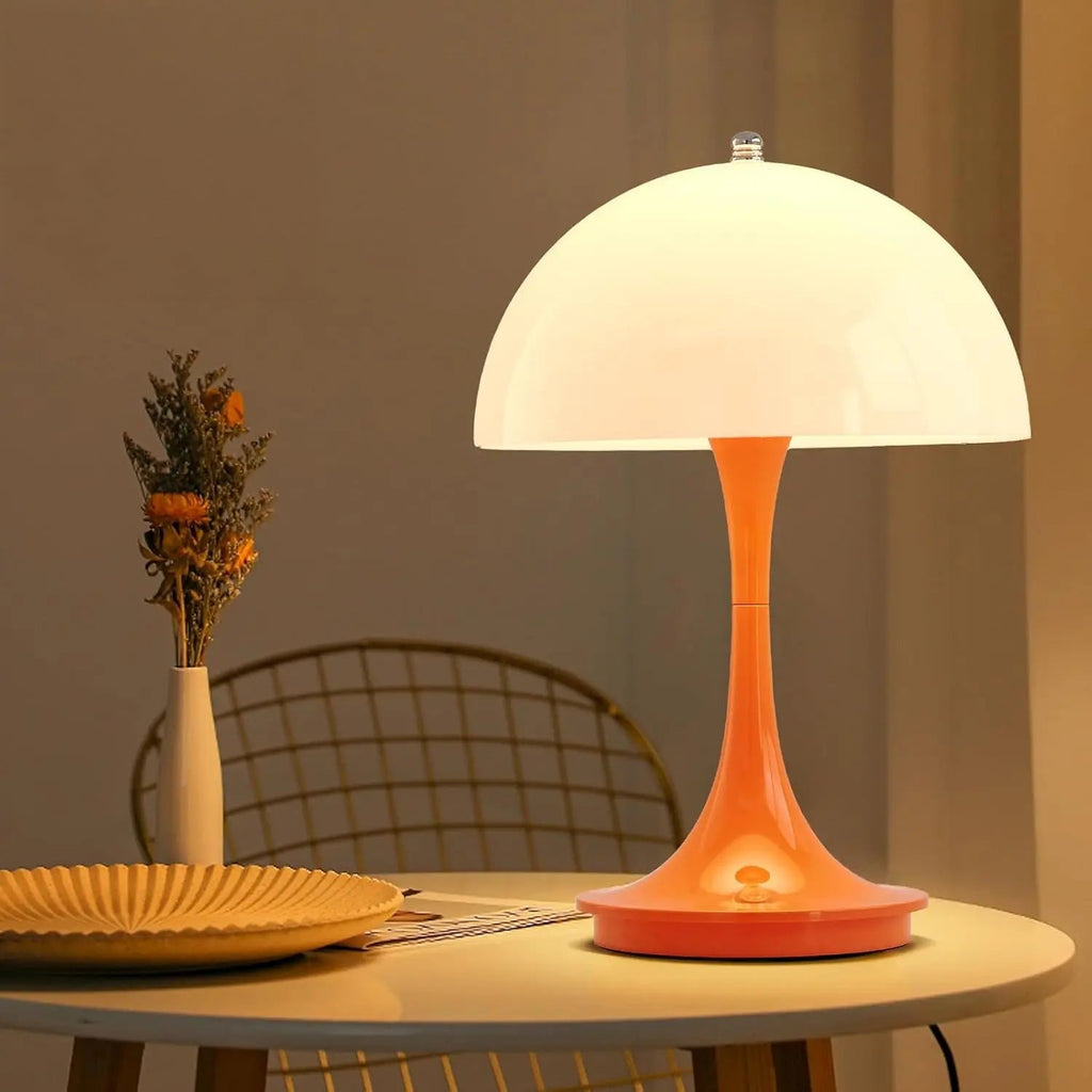 Kantarell - Scandinavian Table Lamp