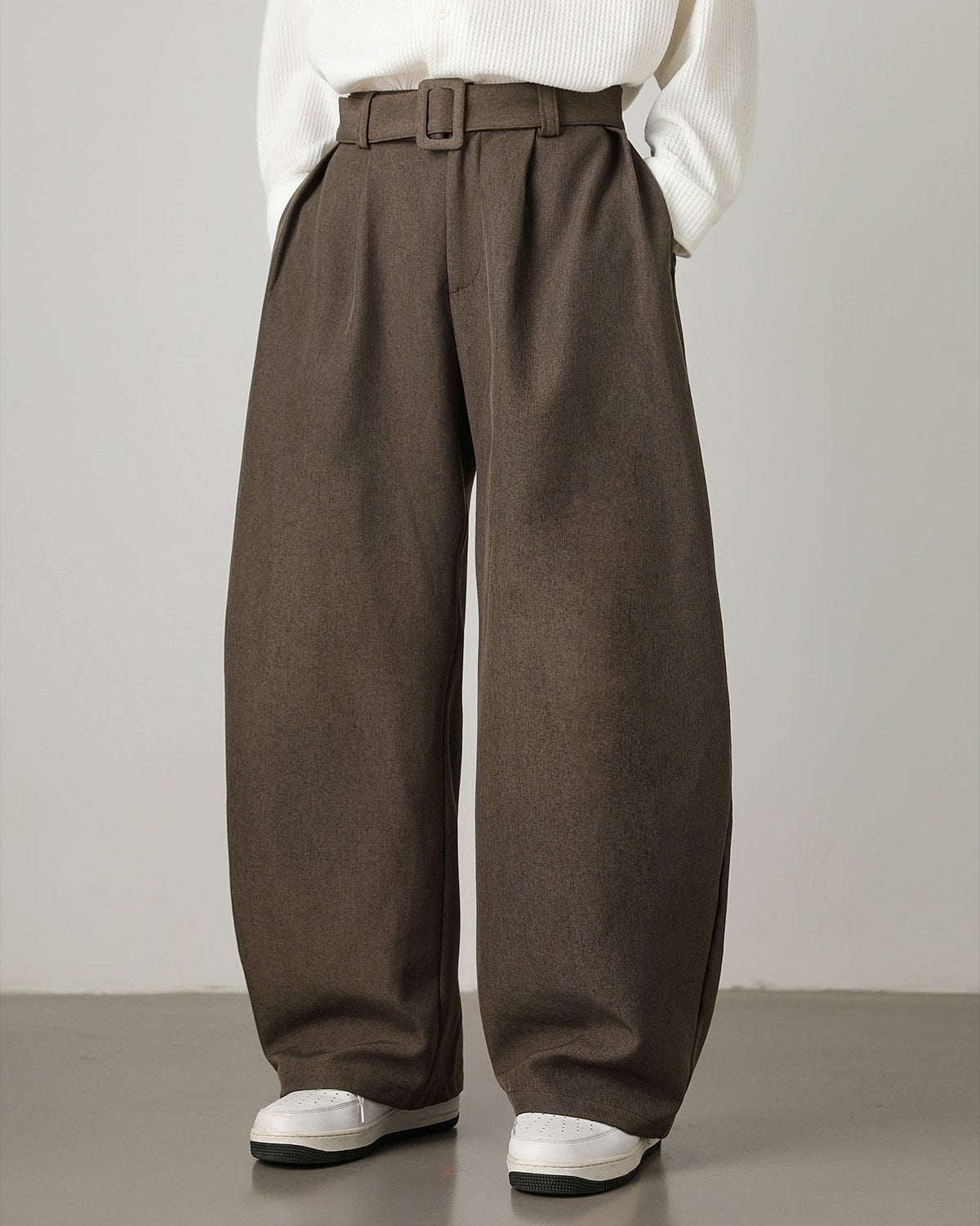 Men's Wide-Leg Trousers in Wool Blend – Comfortable Pleated Design for Versatile Style and All-Day Comfort 0